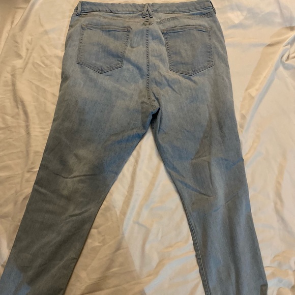 Light blue ripped good american good legs jeans plus size 24 - Picture 2 of 4